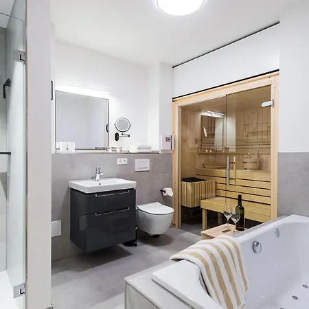 Апартаменты Peters 1 *